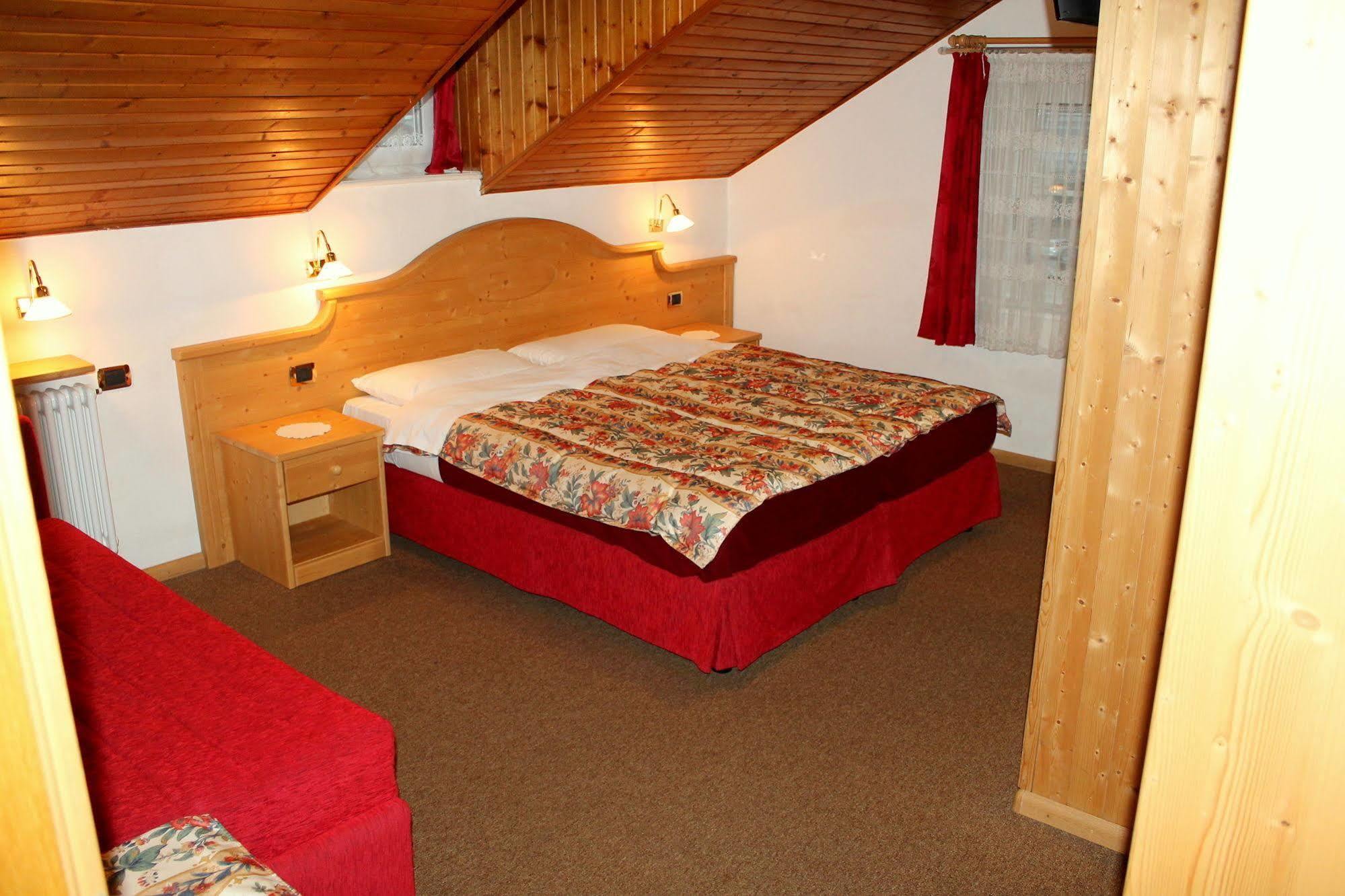 Albergo Trentino Моена Екстер'єр фото